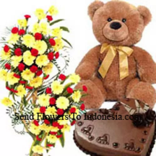 Un arreglo de 3 pies de altura de flores variadas, un pastel de chocolate en forma de corazón de 1 kg y un oso de peluche de 2 pies de altura (Tenga en cuenta que la entrega de pasteles solo está disponible para la región de Metro Manila. Cualquier pedido de entrega de pasteles fuera de Metro Manila se sustituirá por un Pastel de Brownie de Chocolate sin crema o se ofrecerá al destinatario un cupón de Red Ribbon suficiente para comprar el mismo pastel)