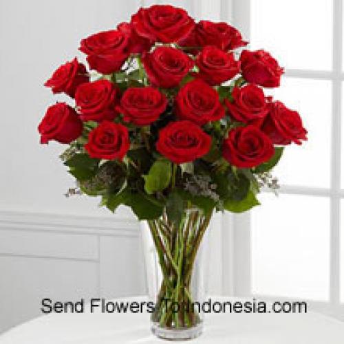 18 Charming Red Roses