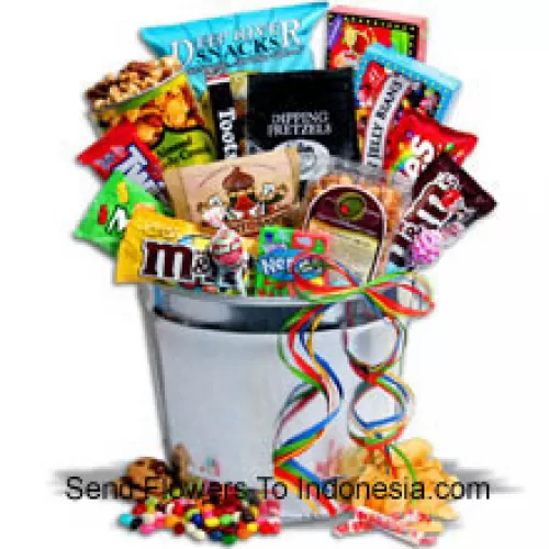 The ultimate junk food gift basket, inside there is a massive collection of snacks including caramelized almonds and popcorn, pretzels, chocolate chip cookies, kettle chips, trail mix, chocolate caramel bites, along with classics like Twizzlers, Tootsie Rolls, Blo Pops, Jelly Beans, Skittles, Smarties, and Nerds etc!  (Please Note That We Reserve The Right To Substitute Any Product With A Suitable Product Of Equal Value In Case Of Non-Availability Of A Certain Product)