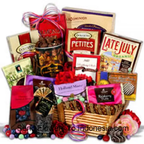 Valentijn Geschenkmand met Chocolade Wafer Petites, Chocolade Amandel Pecan-dy, Engelse Toffee Singles, Gourmet Donkere Chocolade Gedoopte Koekjes, Chocolade Overgoten Kersen en Bosbessen, Donkere Chocolade Framboos Truffel Gevulde Reep, Holland Mints, Biologische Donkere Chocolade Sandwich Koekjes, Donkere Chocolade Overgoten Rozijnen, Chocolade Overgoten Toffee Pinda's, Chocolade Wafer Rollen, Triple Nut Melk Chocolade Reep, Amandel Roca Boter Crunch, Donkere Chocolade Framboos Stokjes (Let op: Wij behouden ons het recht voor om een product te vervangen door een geschikt product van gelijke waarde in geval van niet-beschikbaarheid van een bepaald product)