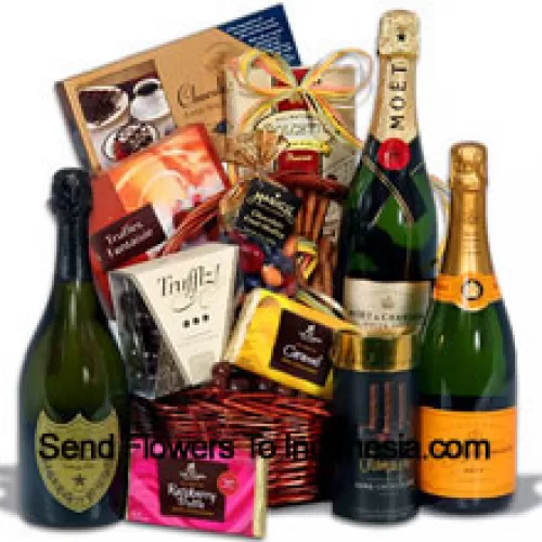 Questo cesto regalo per la festa del papà include Moet & Chandon White Star Champagne - 750 ml, Veuve Clicquot Ponsardin Yellow Label - 750 ml, Dom Perignon - 750 ml, Champagne Trufflz di Marich, Toasted Almond Chocolate Lace di Hauser Chocolatier, Dark Raspberry Truffle Bar di Lake Champlain Chocolates, Milk Caramel Truffle Bar di Lake Champlain, Truffles Fantaisie di Guyaux Chocolatier, Champagne Sticks di Sweet Candy, Chocolate Fruit Medley in Colored Shells di Marich e Chocolate Wafer Rolls di Dolcetto. (Il contenuto del cesto, inclusi i vini, può variare a seconda della stagione e del luogo di consegna. In caso di indisponibilità di un certo prodotto, lo sostituiremo con un prodotto di pari o maggior valore)