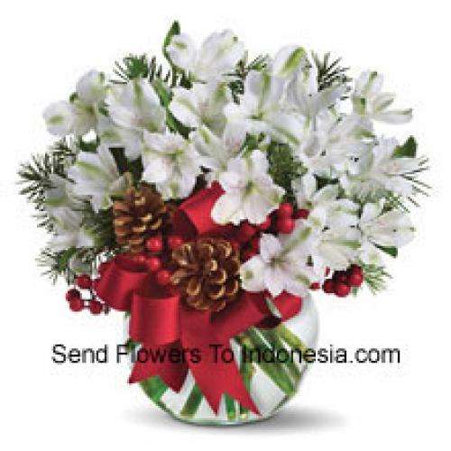 Cute White Alstroemeria in Vase